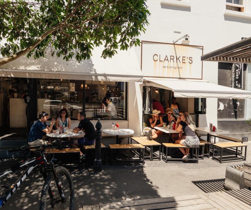 clarke's bar & dining room