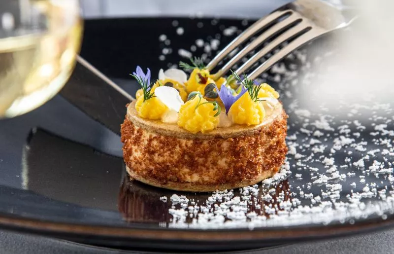 Restaurant image