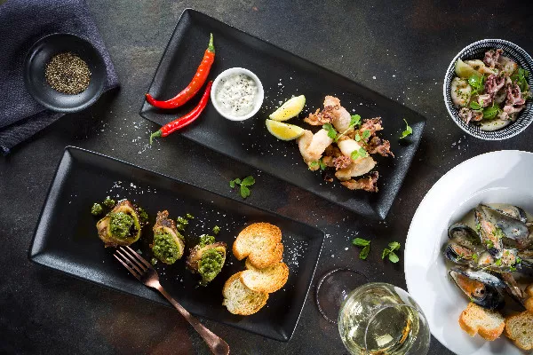 Restaurant image