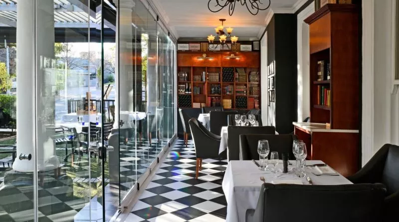 Restaurant image