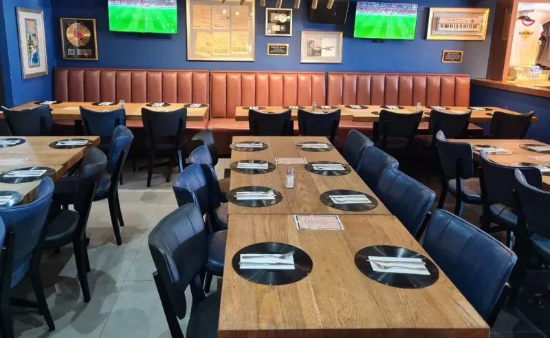 Restaurant image