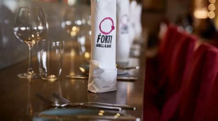 Restaurant image