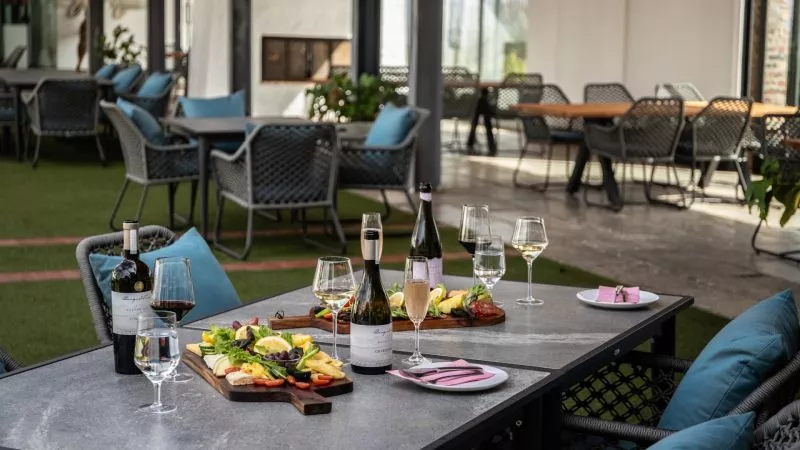 Restaurant image
