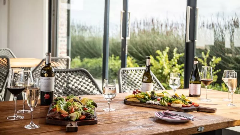 Restaurant image