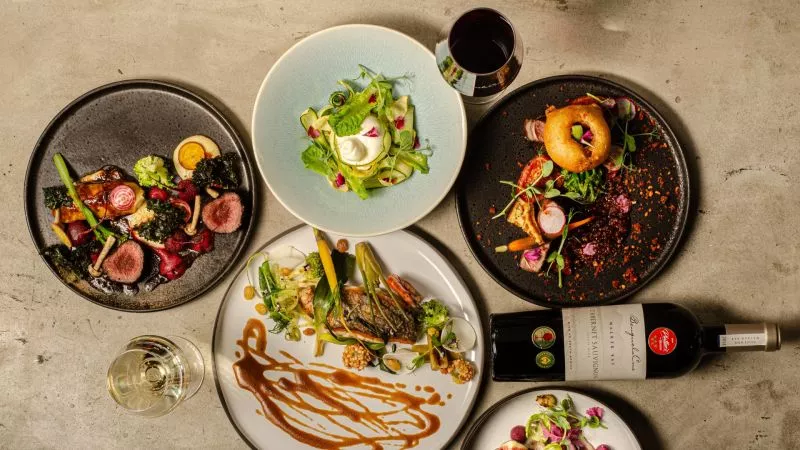 Restaurant image