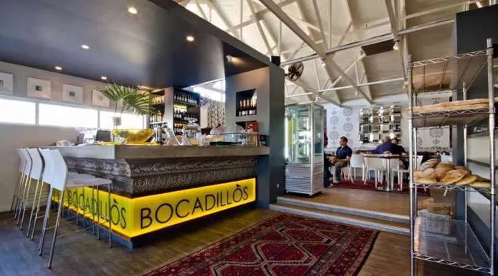Restaurant image