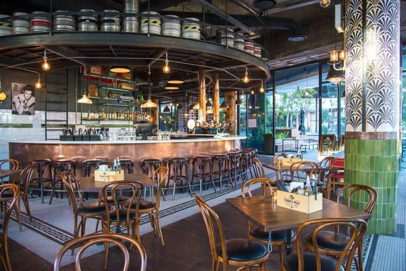 Restaurant image
