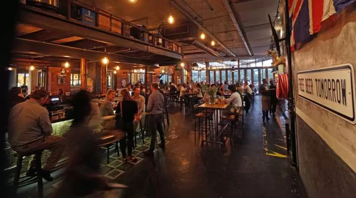 Restaurant image