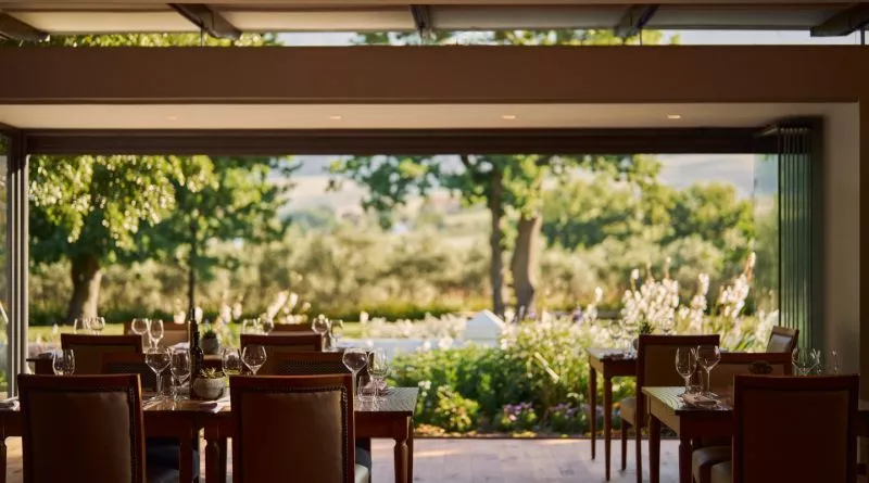 Restaurant image
