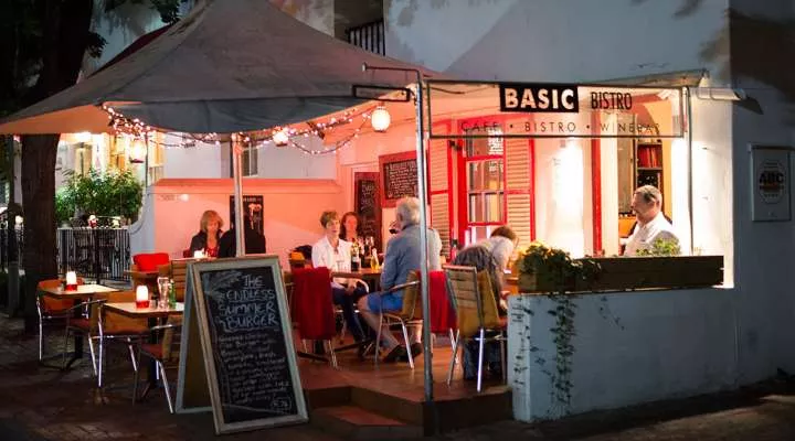 Restaurant image