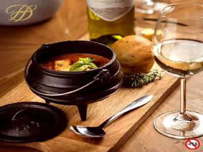 Restaurant image