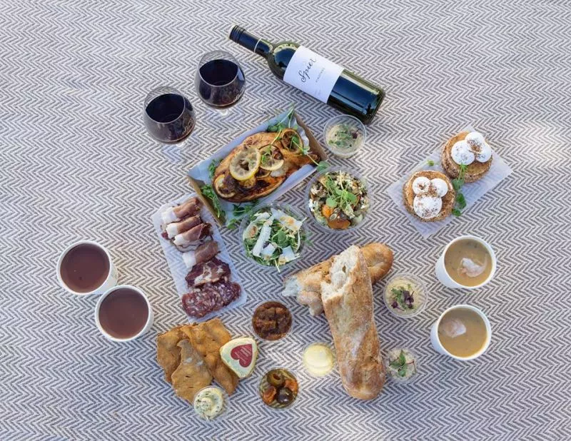 Restaurant image