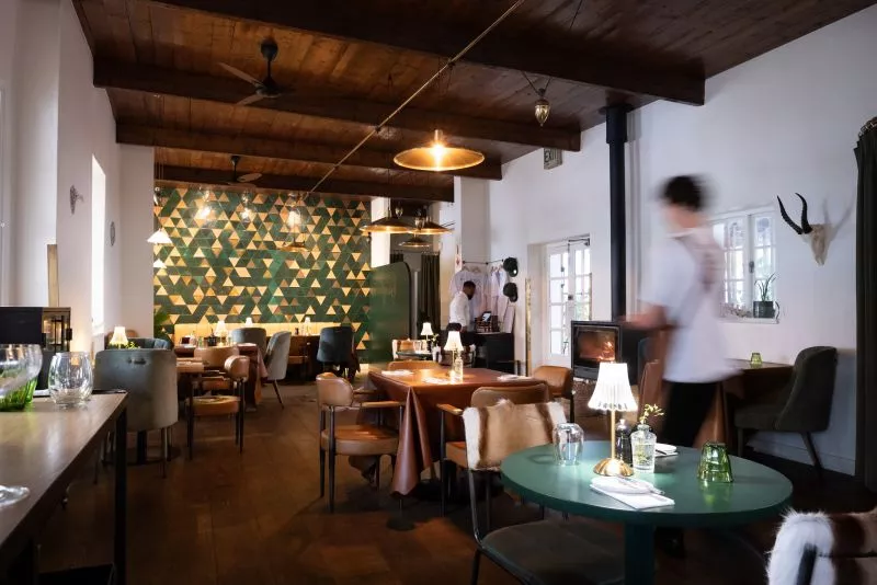Restaurant image