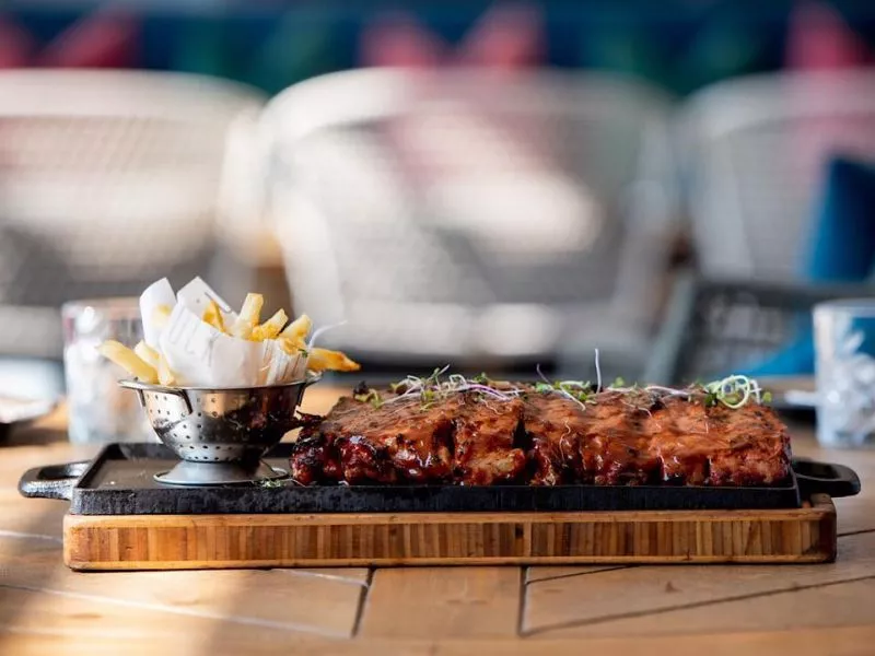 Restaurant image