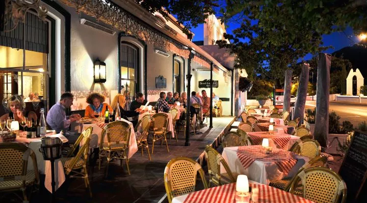 Restaurant image