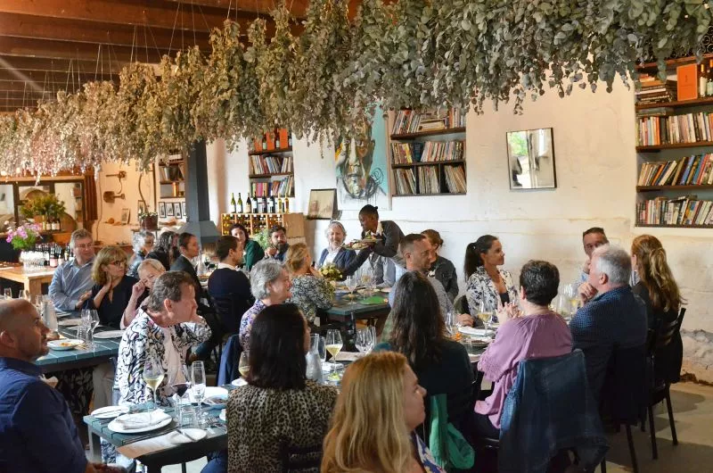 Restaurant image