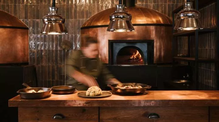 Restaurant image