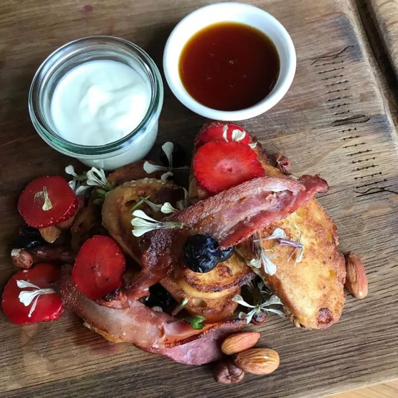 Restaurant image