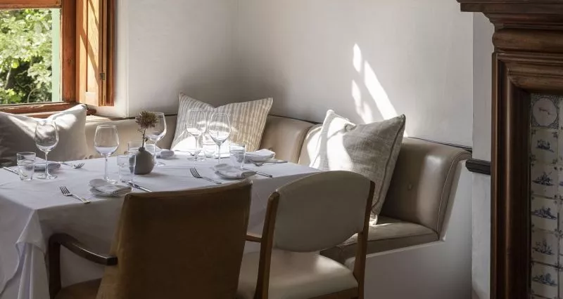Restaurant image