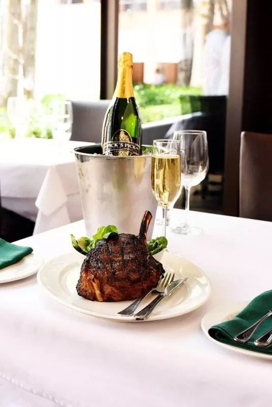 Restaurant image