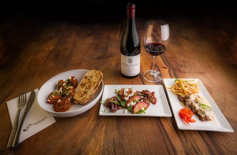 Restaurant image