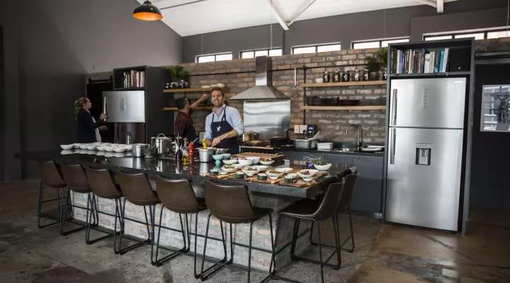 Restaurant image