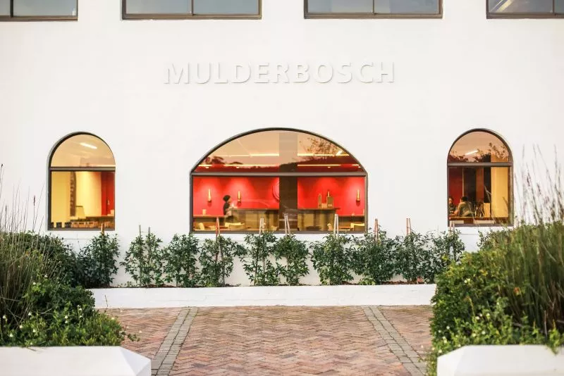 Restaurant image