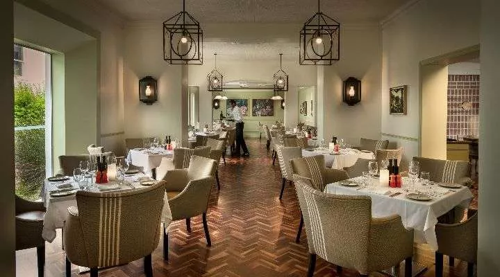 Restaurant image