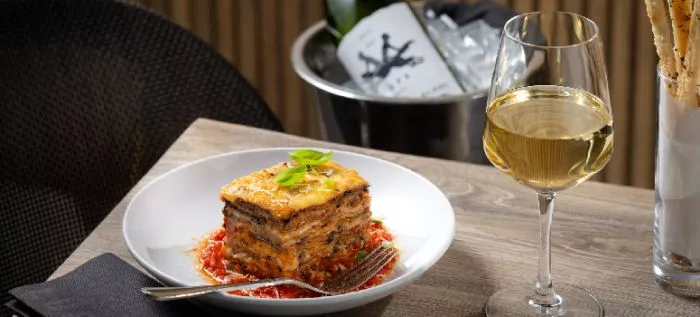 Restaurant image