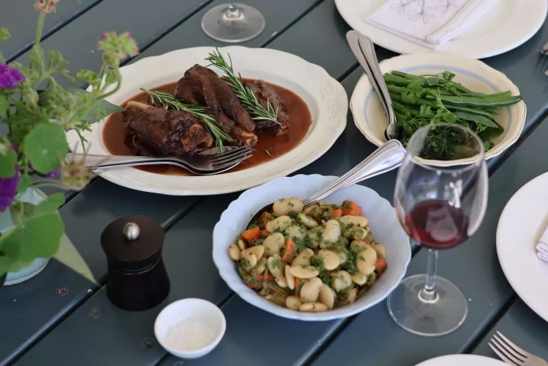 Restaurant image