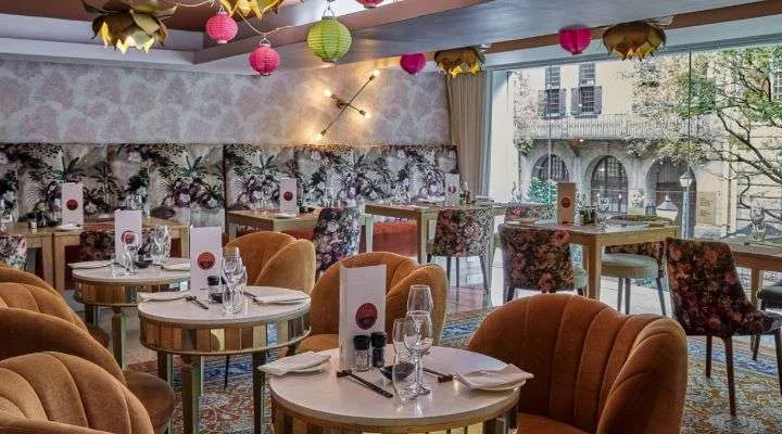 Restaurant image