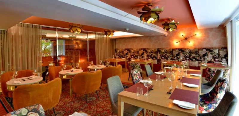 Restaurant image