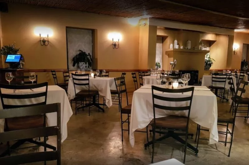 Restaurant image