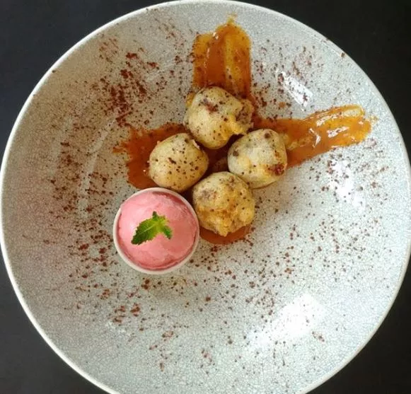 Restaurant image