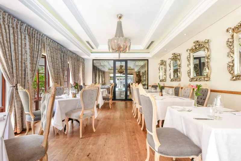 Restaurant image