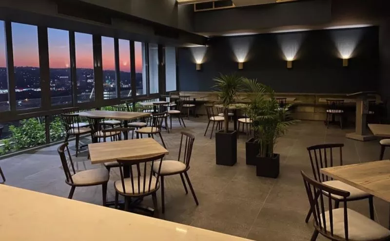 Restaurant image