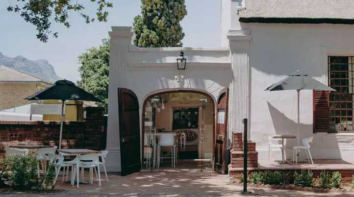 Restaurant image