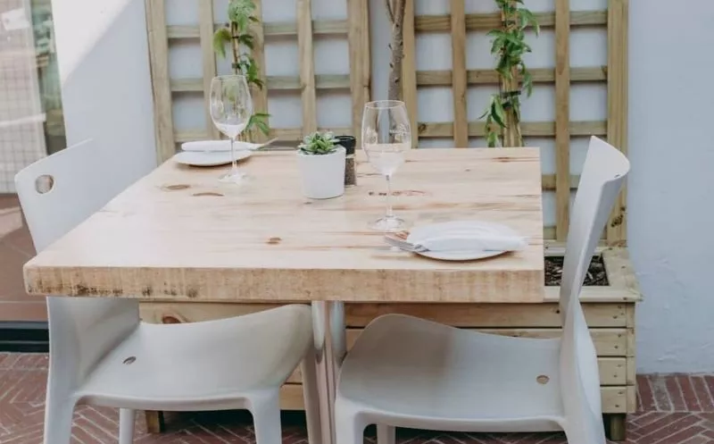 Restaurant image