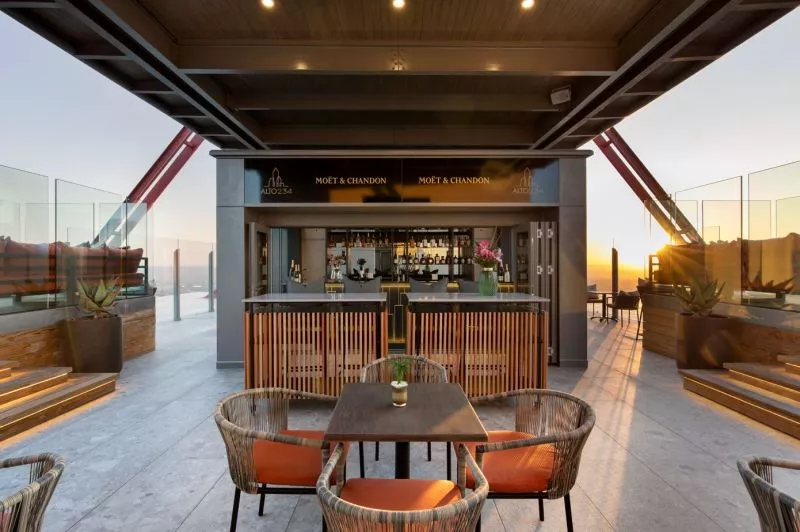 Restaurant image