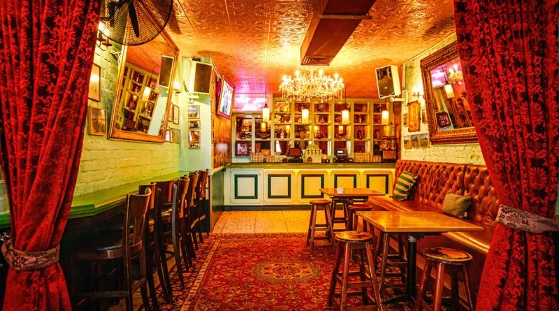 Restaurant image