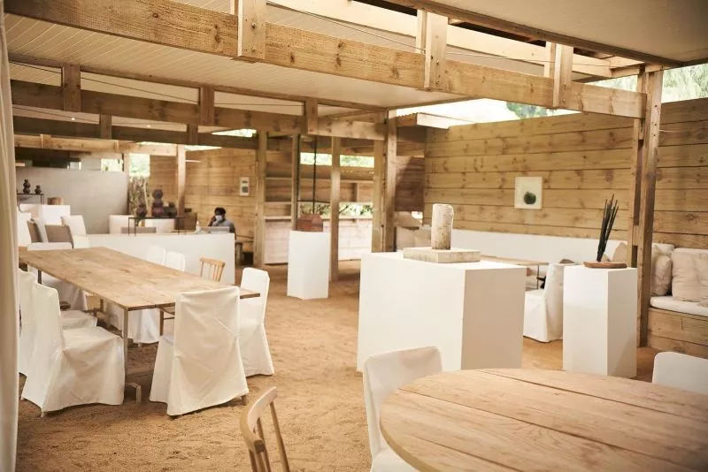 Restaurant image