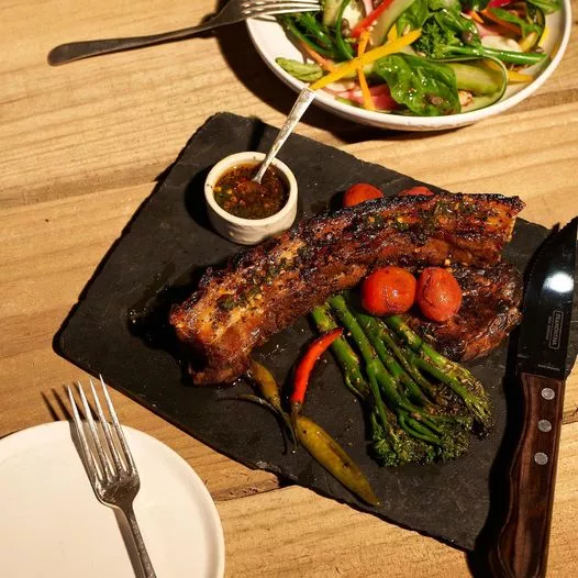 Restaurant image