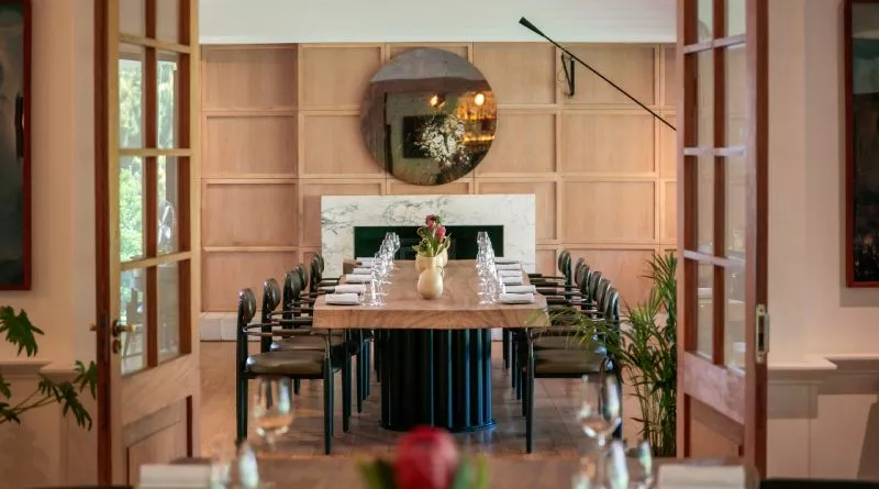 Restaurant image
