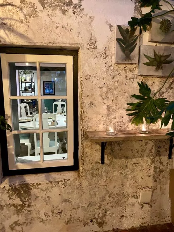 Restaurant image