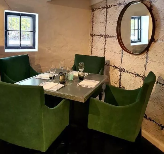 Restaurant image