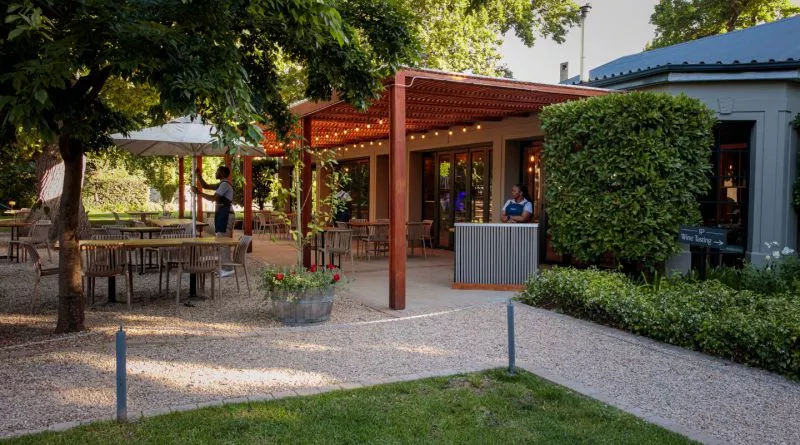 Restaurant image
