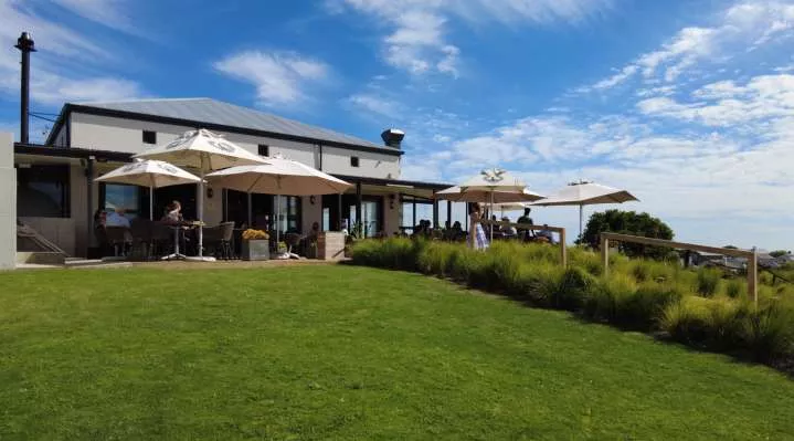 Restaurant image