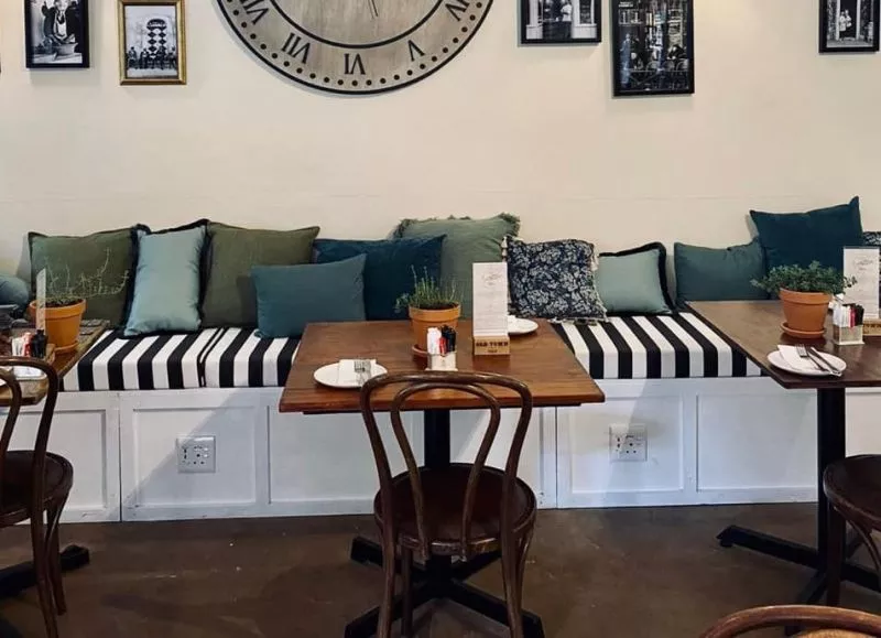 Restaurant image