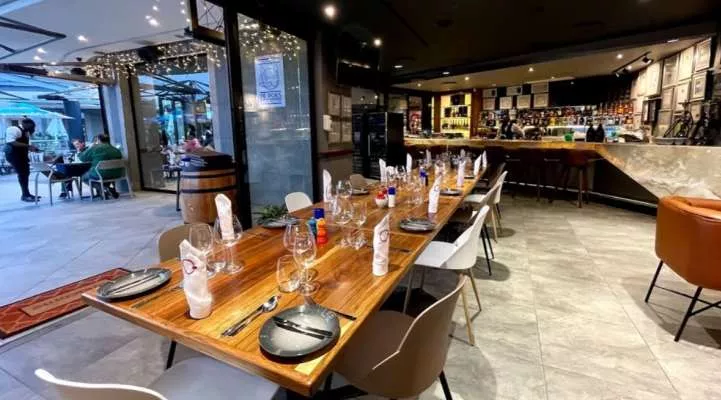 Restaurant image