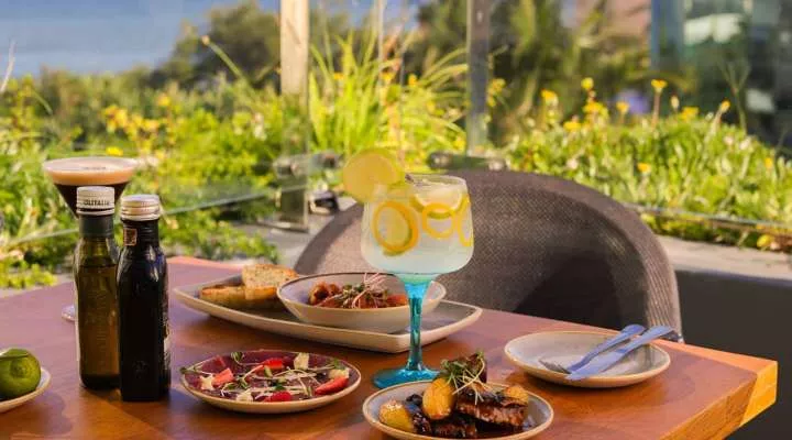 Restaurant image